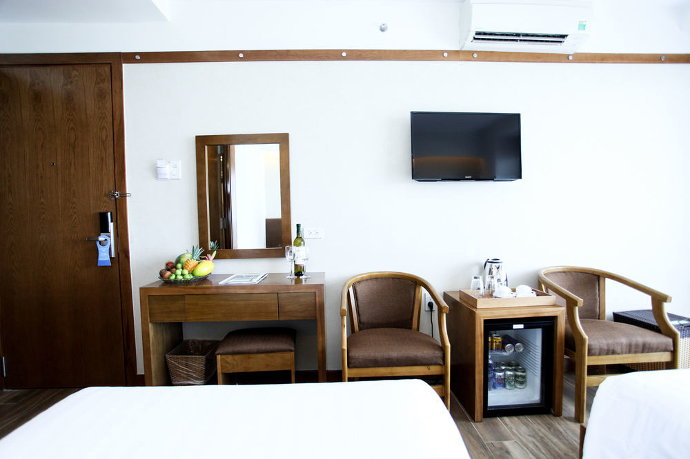 Soho Hotel Нячанг Экстерьер фото